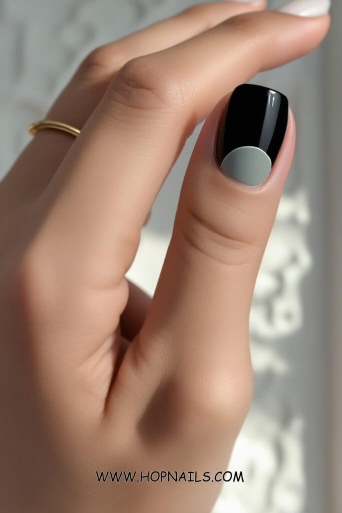Black and Gray nail