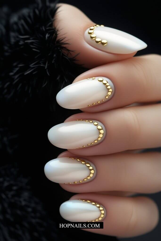 Gold Dots