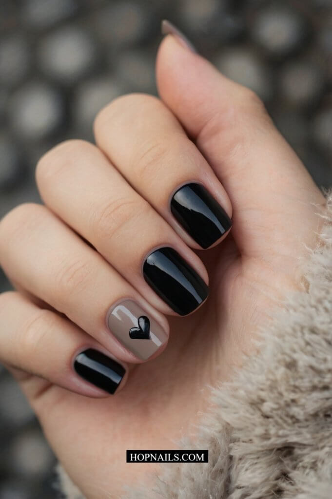 Black Mani nail
