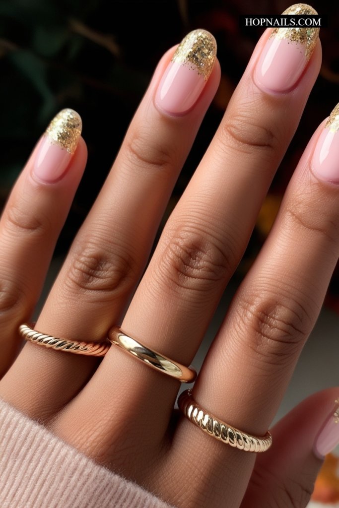 Glitter Tips nail