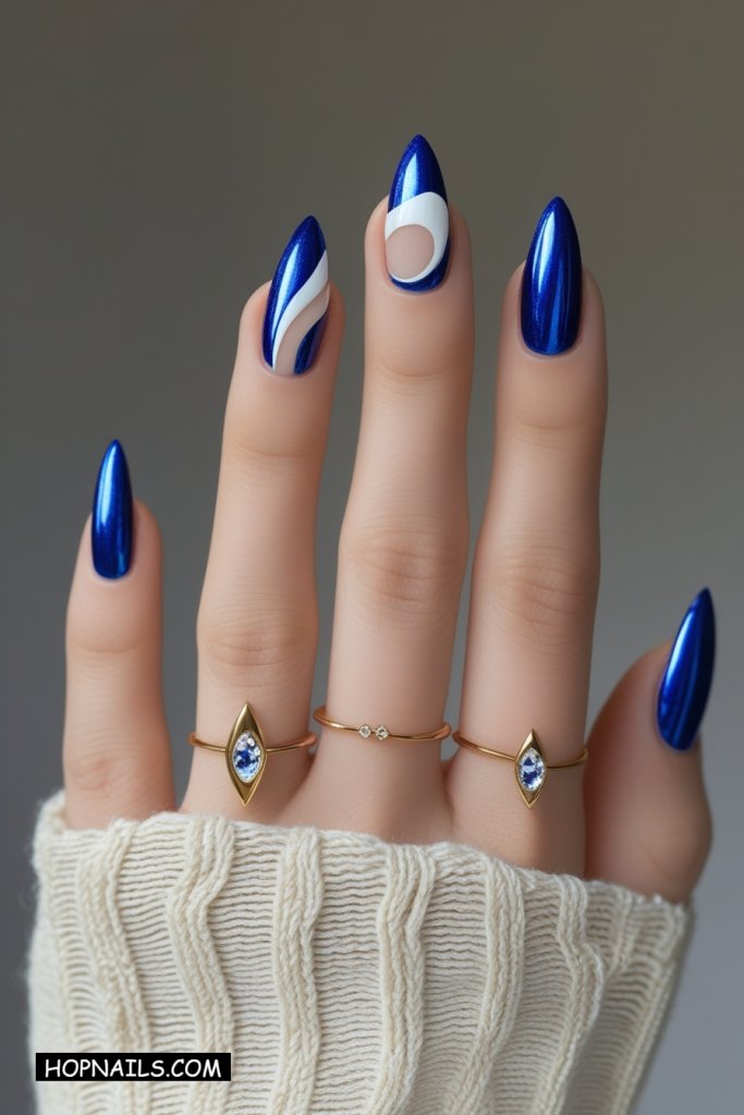 Negative Space nail