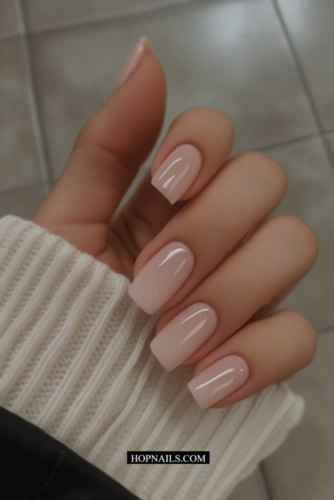 Neutral Mani nails