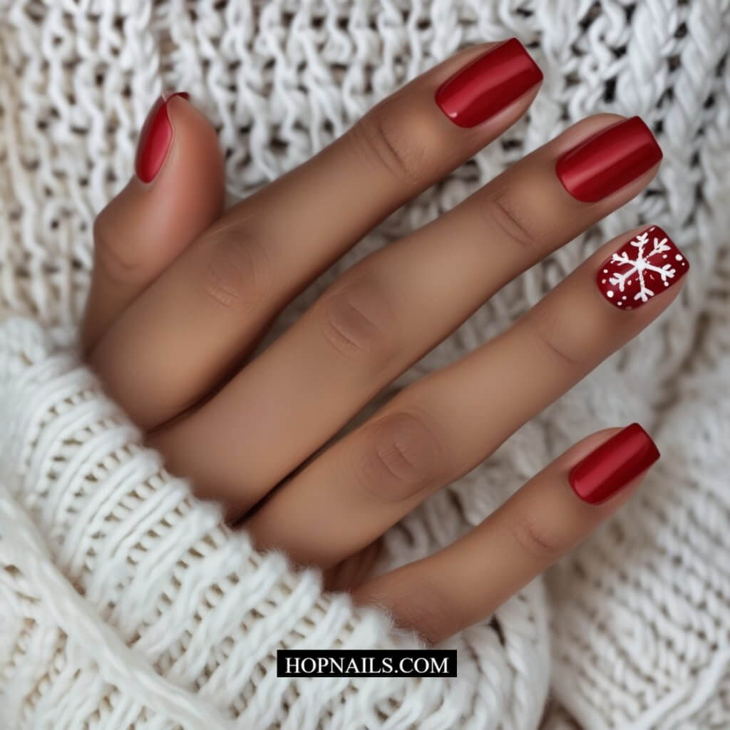 Snowflake Accent manicure