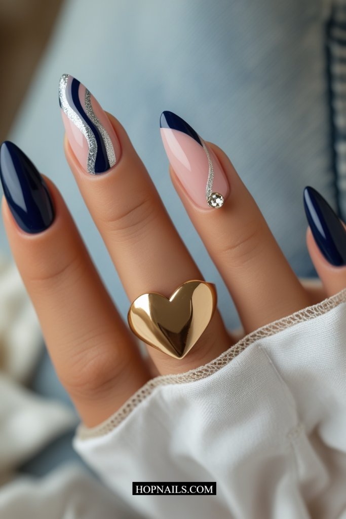 Swirl Design nail