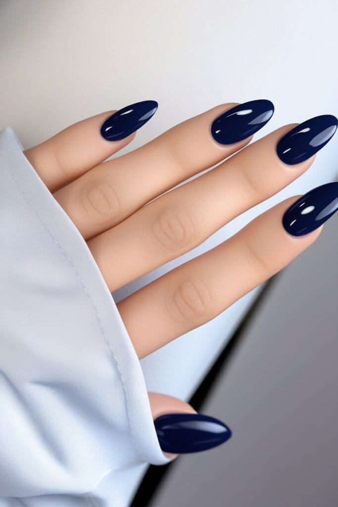 Chic Navy Blue Fall Nails